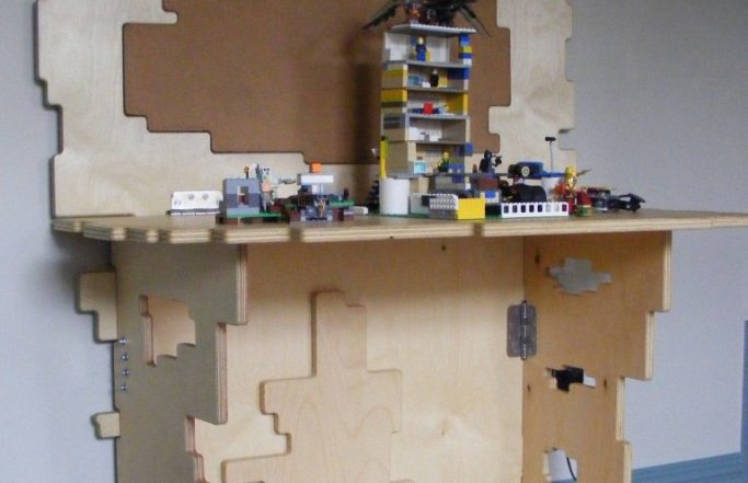 Child’s Desk – Islington