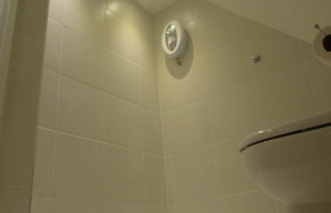 Tiny wetroom Rickmansworth